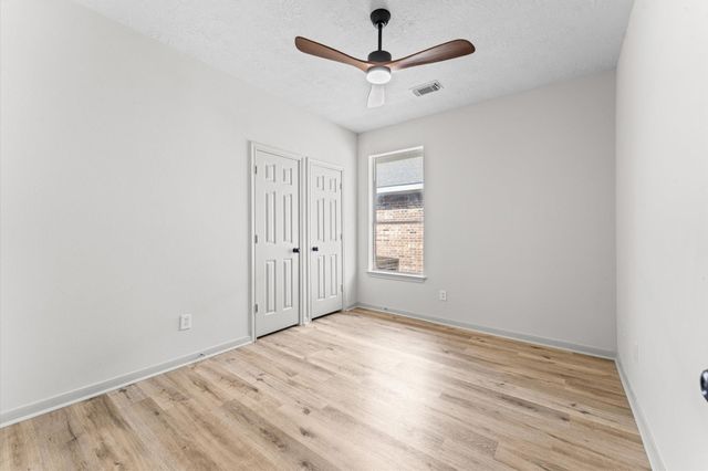 21823 Hannover Village Drive, Spring, TX 77388