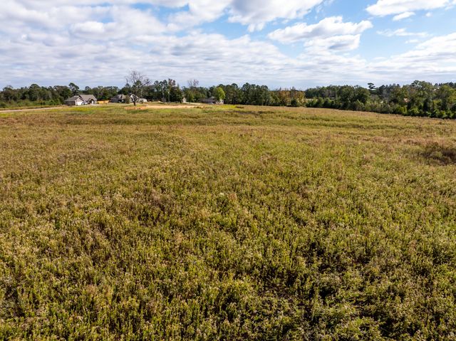 257 Higgins Rd., Sumrall, MS 39482