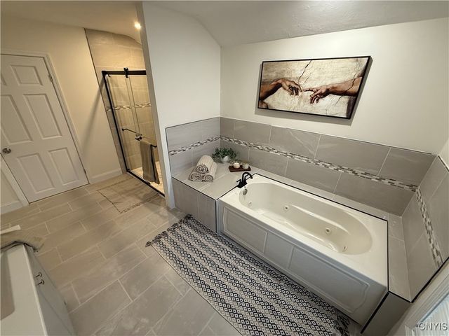 10 Grant Street, Utica, NY 13501