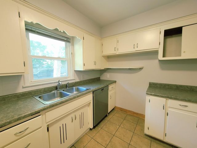4601 Oliver Ave N, Minneapolis, MN 55412