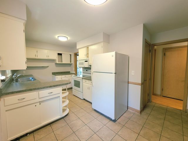4601 Oliver Ave N, Minneapolis, MN 55412