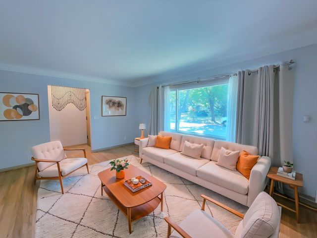 4601 Oliver Ave N, Minneapolis, MN 55412
