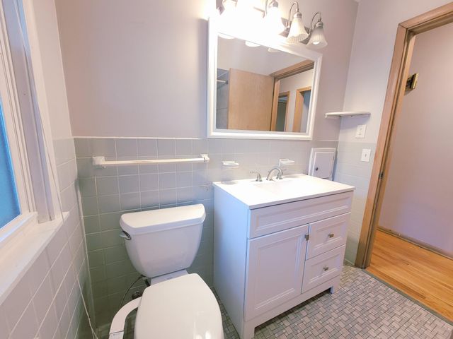 4601 Oliver Ave N, Minneapolis, MN 55412