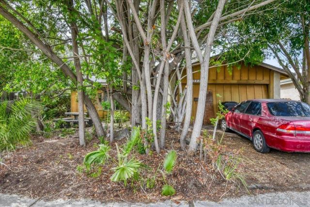 8824 Harlington Drive, San Diego, CA 92126