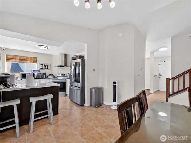 32332 19th Court SW, Federal Way, WA 98023