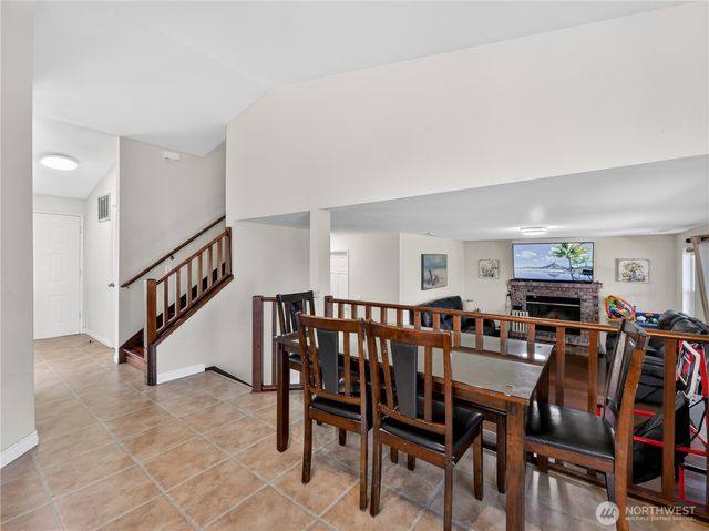 32332 19th Court SW, Federal Way, WA 98023