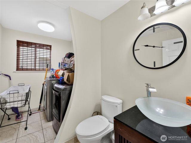 32332 19th Court SW, Federal Way, WA 98023