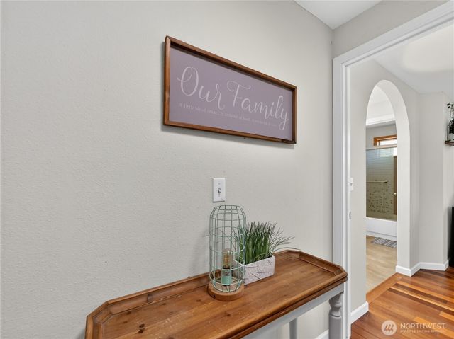 32332 19th Court SW, Federal Way, WA 98023