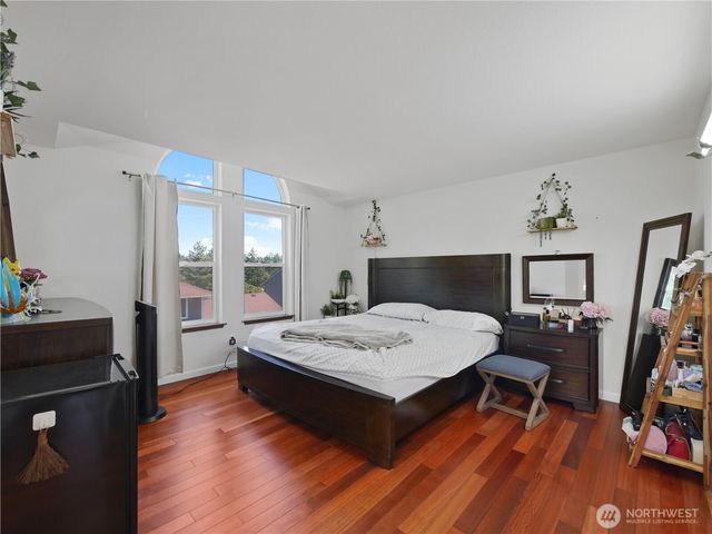 32332 19th Court SW, Federal Way, WA 98023