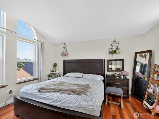 32332 19th Court SW, Federal Way, WA 98023