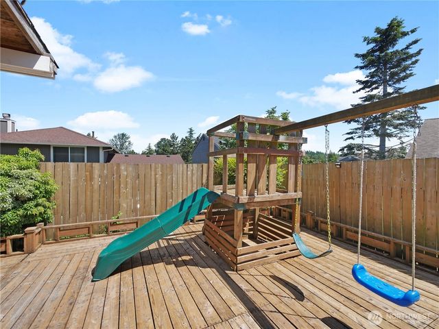 32332 19th Court SW, Federal Way, WA 98023