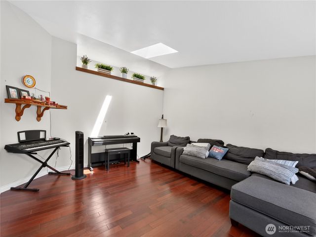 32332 19th Court SW, Federal Way, WA 98023