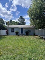 110 OLEANDER AVENUE, Auburndale, FL 33823