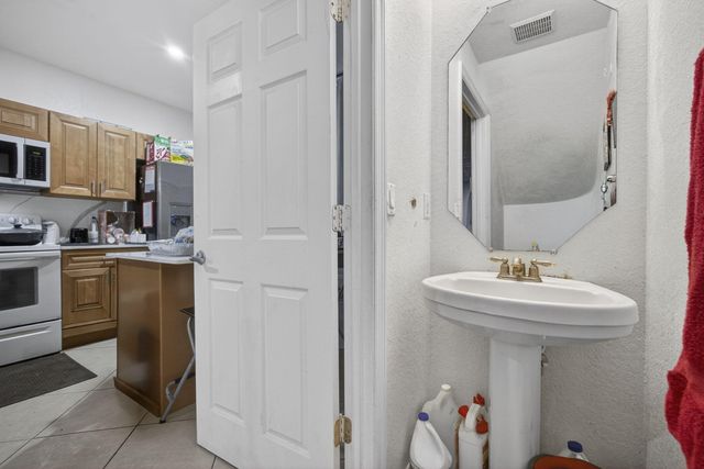 3720 Oleander Terrace, Riviera Beach, FL 33404