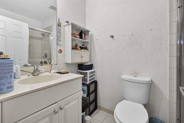 3720 Oleander Terrace, Riviera Beach, FL 33404