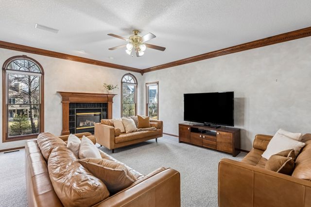 1915 NE Cameron Drive, Ankeny, IA 50021