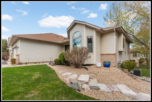11609 88th Place N, Maple Grove, MN 55369