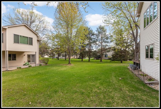 11609 88th Place N, Maple Grove, MN 55369