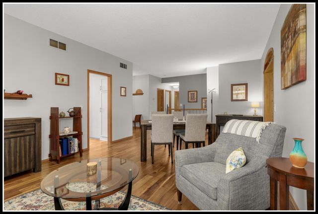 11609 88th Place N, Maple Grove, MN 55369
