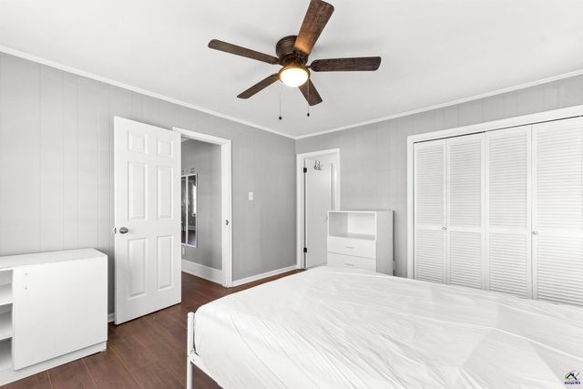 403 Chamlee Dr, Fort Valley, GA 31030