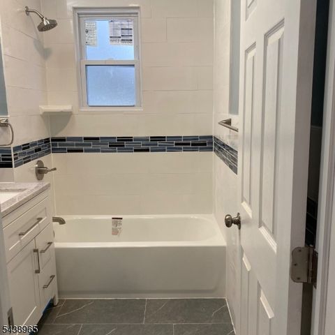 71 Coolidge St, Irvington Twp., NJ 07111