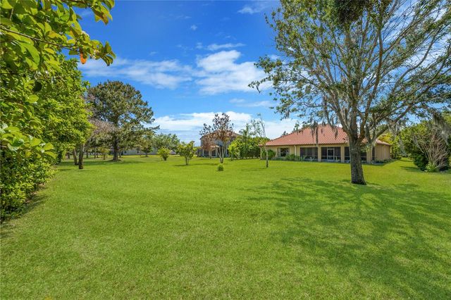 9313 LISBON STREET, Seffner, FL 33584