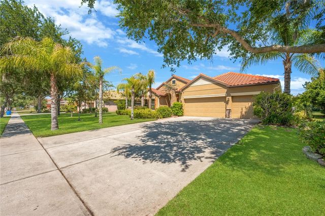 9313 LISBON STREET, Seffner, FL 33584