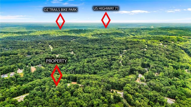 2 Stanhope Lane, Bella Vista, AR 72715