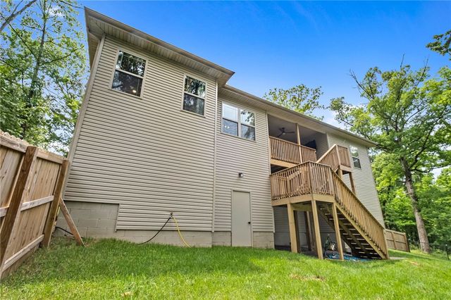 2 Stanhope Lane, Bella Vista, AR 72715