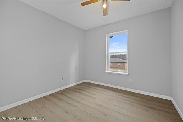 1905 28th Street, Van Buren, AR 72956