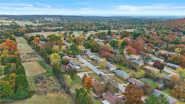 1905 28th Street, Van Buren, AR 72956