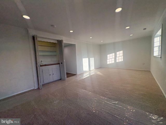 119 E PADONIA RD, Lutherville Timonium, MD 21093