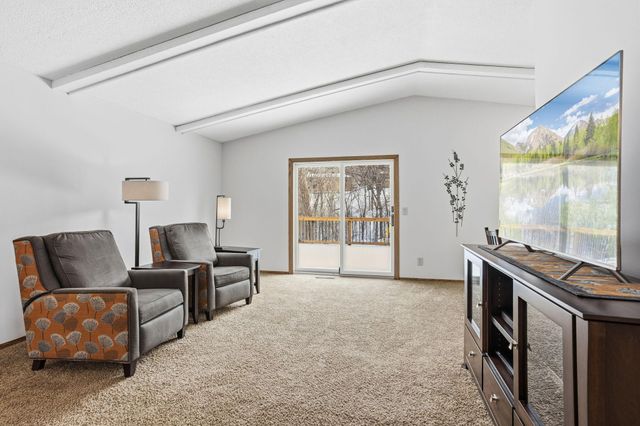 12921 James Avenue S, Burnsville, MN 55337