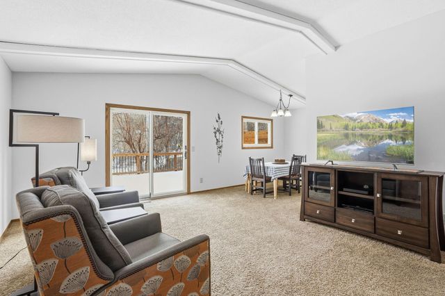 12921 James Avenue S, Burnsville, MN 55337