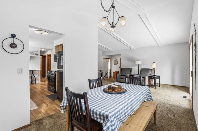 12921 James Avenue S, Burnsville, MN 55337