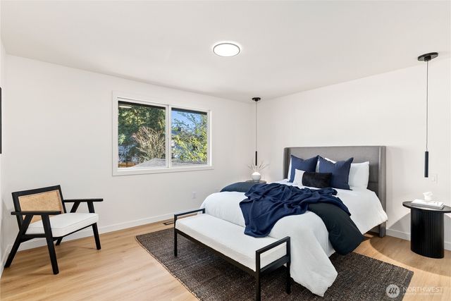 5310 144th Place SW, Edmonds, WA 98026