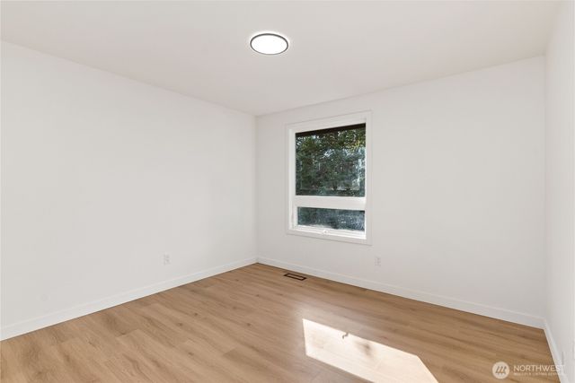 5310 144th Place SW, Edmonds, WA 98026