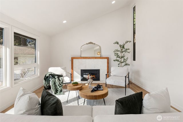 5310 144th Place SW, Edmonds, WA 98026