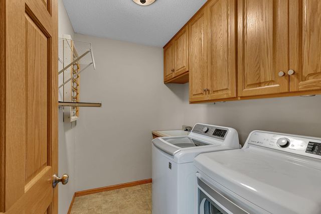 1757 Trentwood Drive, Sartell, MN 56377