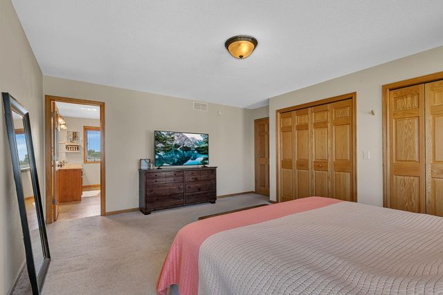 1757 Trentwood Drive, Sartell, MN 56377