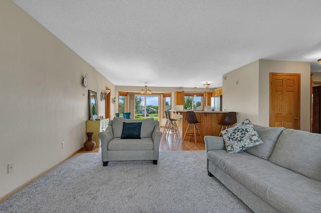 1757 Trentwood Drive, Sartell, MN 56377