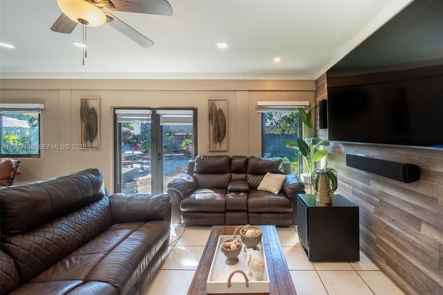 1760 NW 12th Ave, Homestead, FL 33030