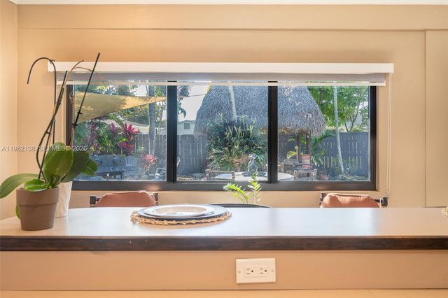 1760 NW 12th Ave, Homestead, FL 33030