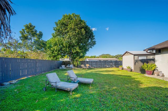 1760 NW 12th Ave, Homestead, FL 33030