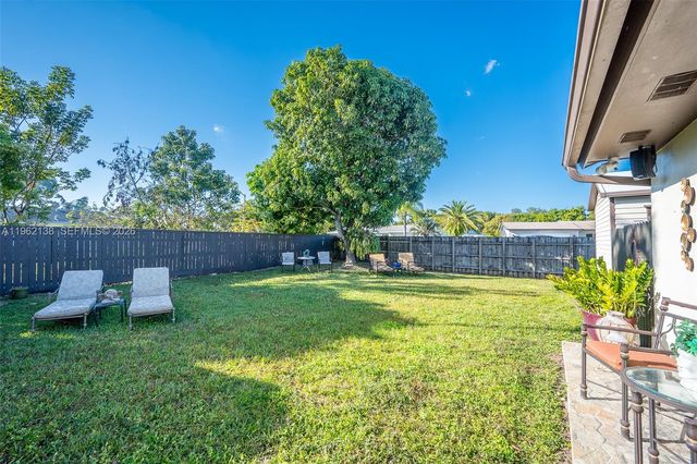 1760 NW 12th Ave, Homestead, FL 33030