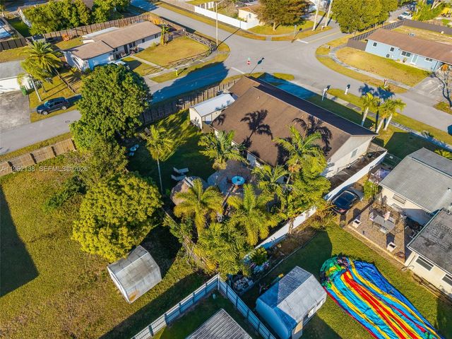 1760 NW 12th Ave, Homestead, FL 33030