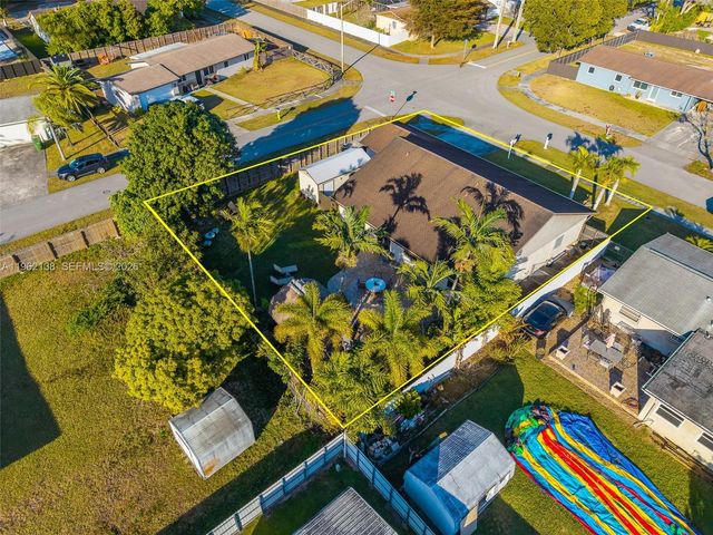 1760 NW 12th Ave, Homestead, FL 33030