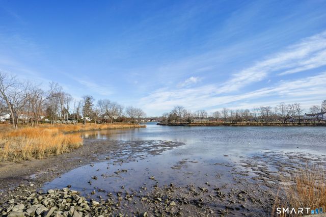 3 Dean Street B2, Stamford, CT 06902