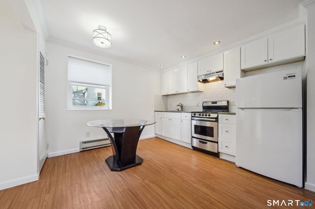 3 Dean Street B2, Stamford, CT 06902