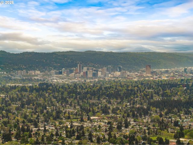 9431 Se RIDGECREST Ct, Happy Valley, OR 97086
